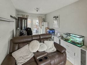 Photo 9- click for photo gallery